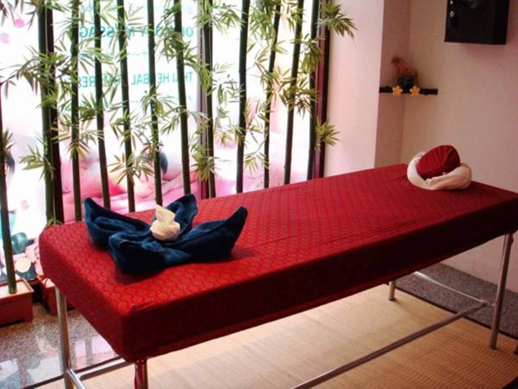 Regent Silom Otel Bangkok Dış mekan fotoğraf